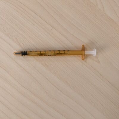 comprare PP 5/10/20/50/60ML Siringhe monouso blindate a prova di luce con ago fabbricazione online