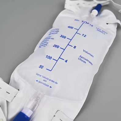 Buon prezzo Drenaggio del catetere urinario per adulti Personalizzazione Uso singolo Borsa portatile per la raccolta delle urine in linea