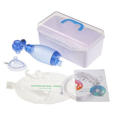 Buon prezzo Resuscitatori manuali veterinari monouso in PVC – Set Ambu Bag con maschera, tubi per ossigeno, kit per le vie aeree (taglie S/M/L) in linea