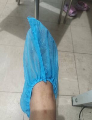 Buon prezzo Coperture per scarpe monouso non tessute di grado ospedaliero in linea
