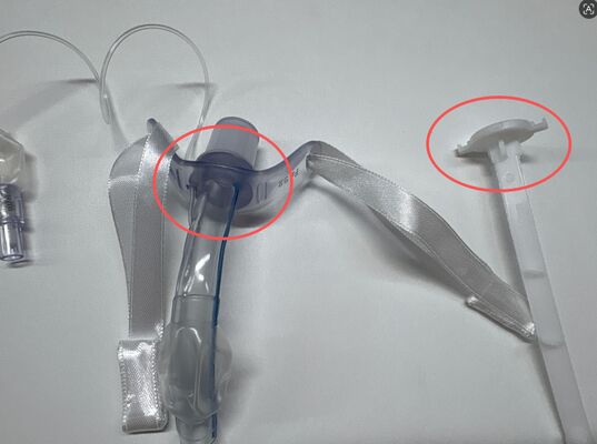 Buon prezzo Tubo tracheostomico in PVC con cuffia a durezza Shore 80 ad alto volume e bassa pressione e marcatore radiopaco per terapia respiratoria in linea