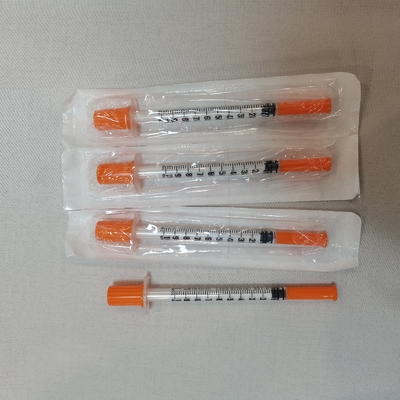 Buon prezzo siringa dell'iniezione dell'insulina 1ml con unità concentriche dell'ago fisso le 100 o 40 unità in linea